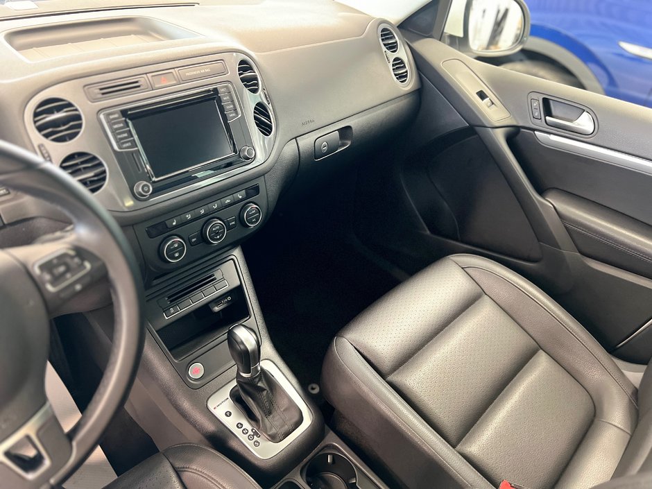 2017 Volkswagen Tiguan Comfortline-11
