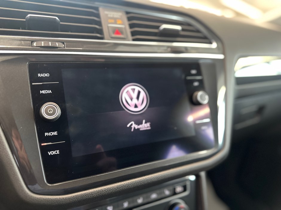 Volkswagen Tiguan Highline 2018-16