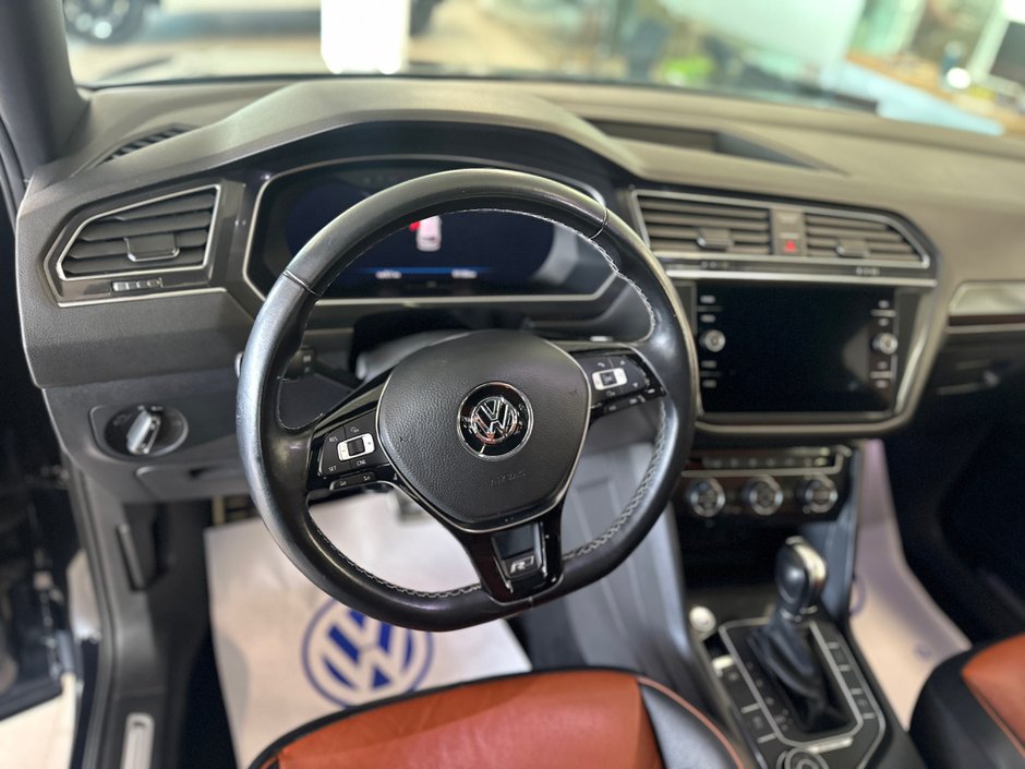 Volkswagen Tiguan Highline 2018-17