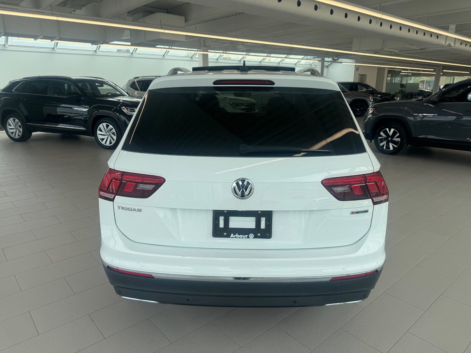 2019 Volkswagen Tiguan Highline-17