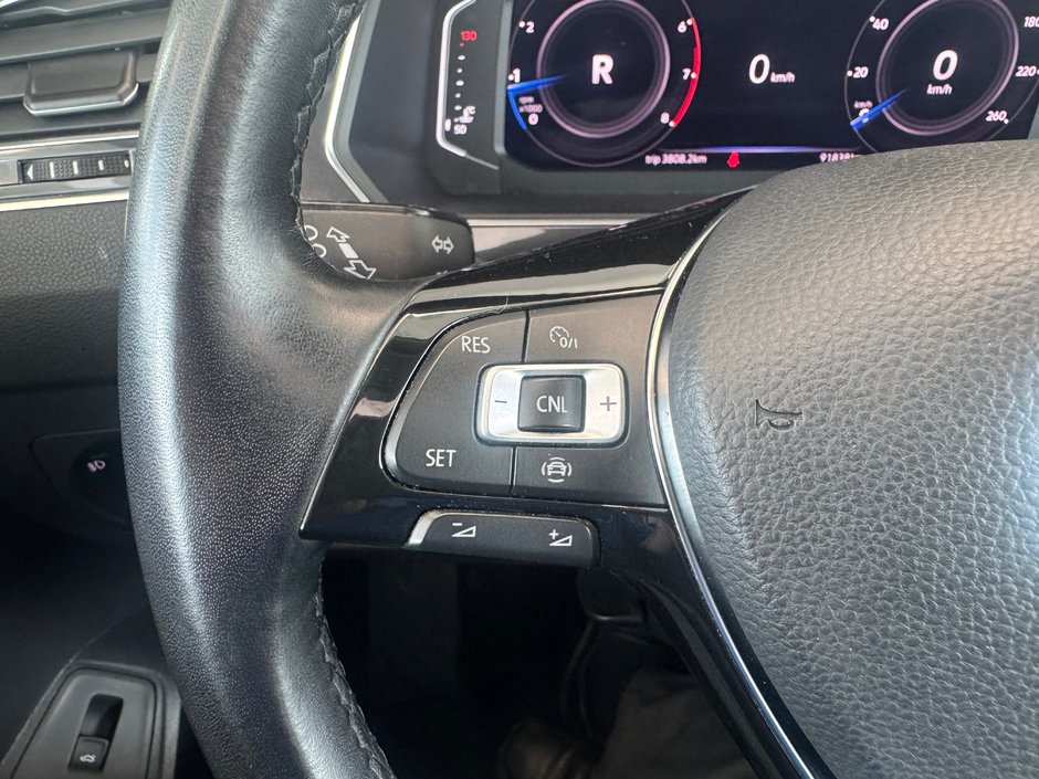 2019 Volkswagen Tiguan Highline-16