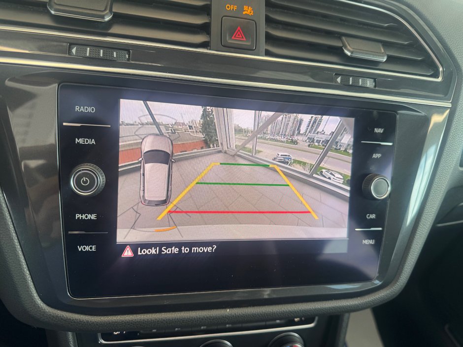 2019 Volkswagen Tiguan Highline-11