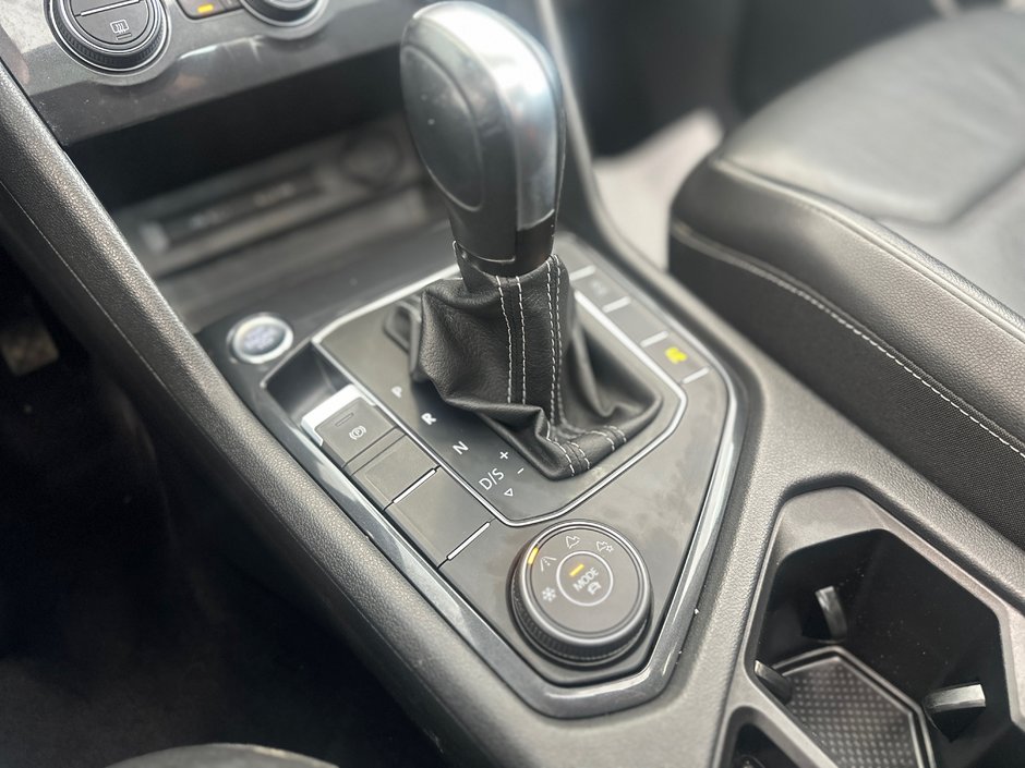 Volkswagen Tiguan Highline 2021-18
