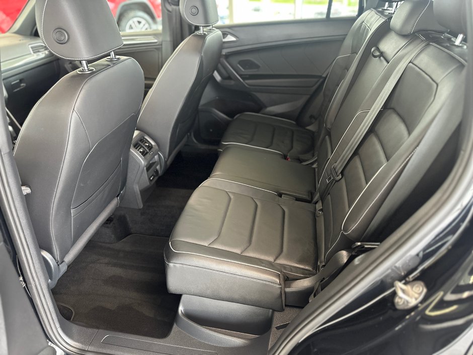 Volkswagen Tiguan Highline 2021-17