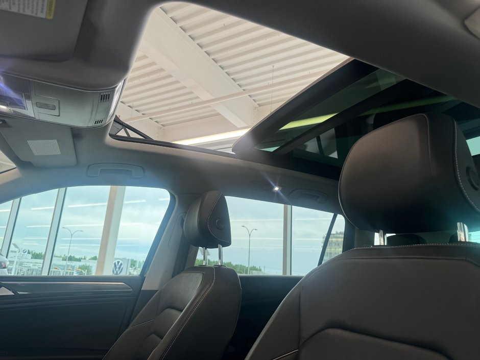 Volkswagen Tiguan Highline 2021-28