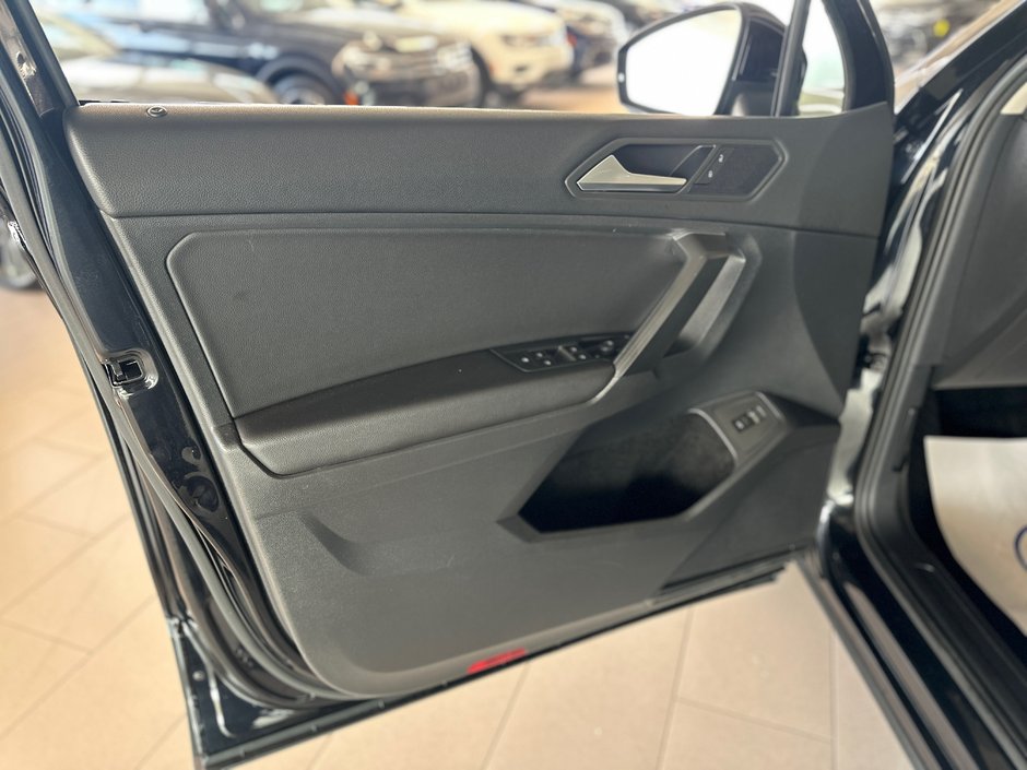 2021 Volkswagen Tiguan Comfortline-13