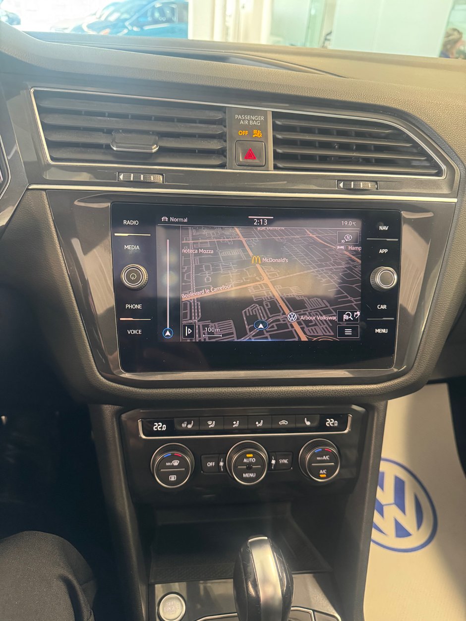 2021 Volkswagen Tiguan Highline-16
