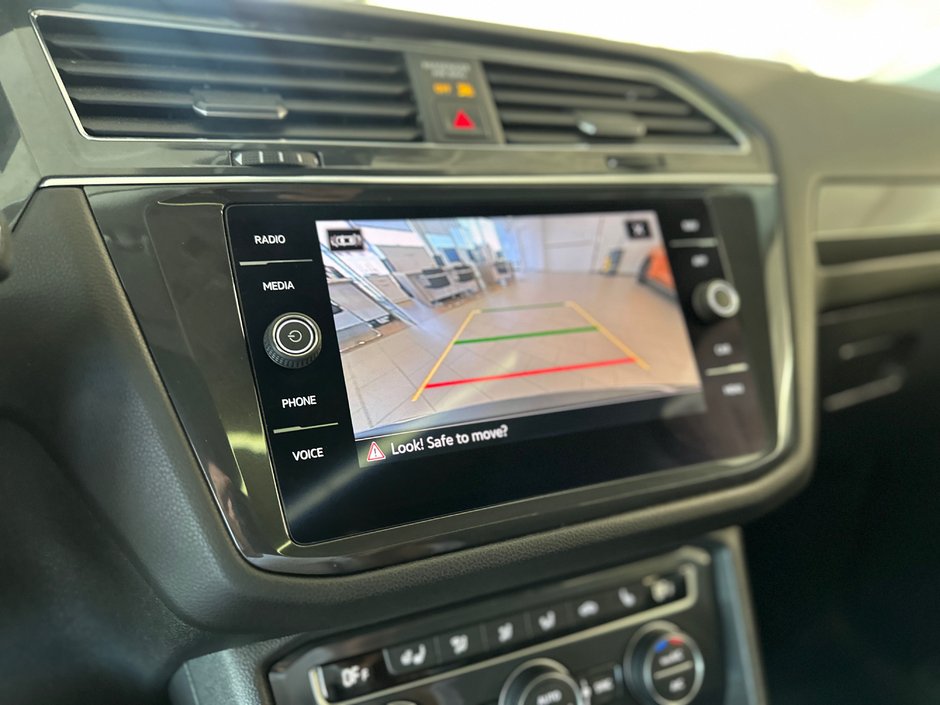 Volkswagen Tiguan Highline 2021-17