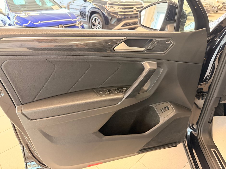 Volkswagen Tiguan Highline 2021-16