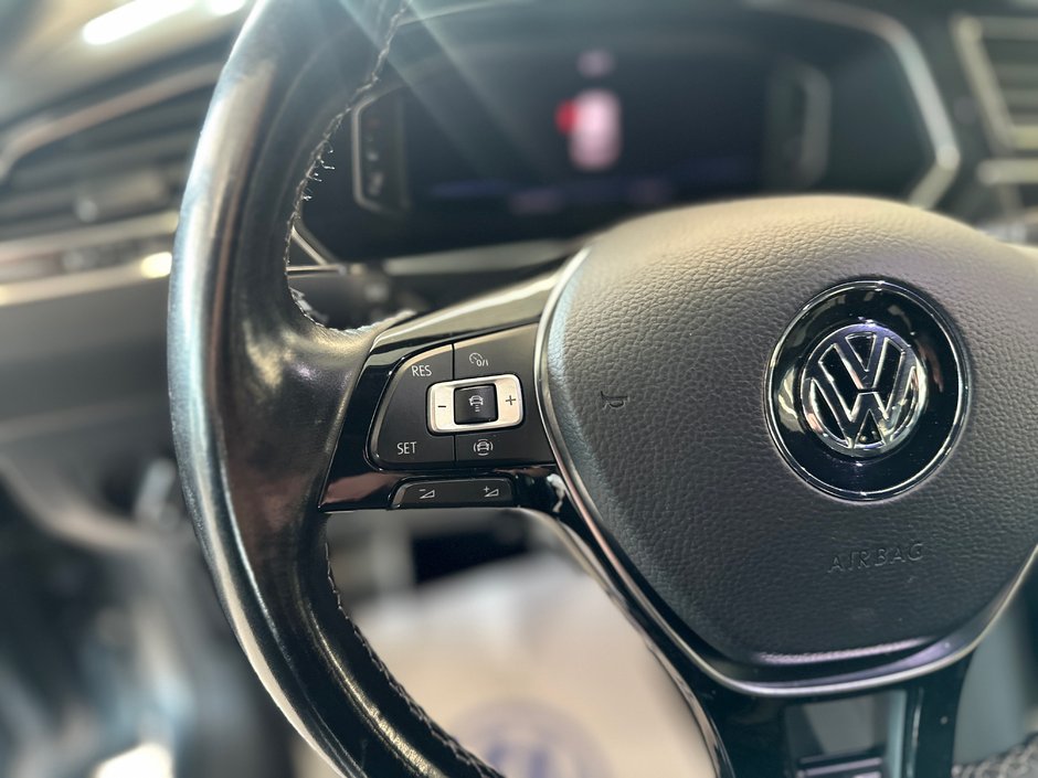 2021 Volkswagen Tiguan Highline-18