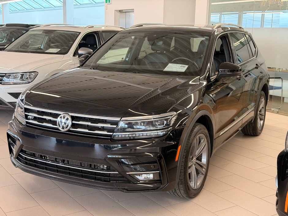 2021 Volkswagen Tiguan Highline R-line-0