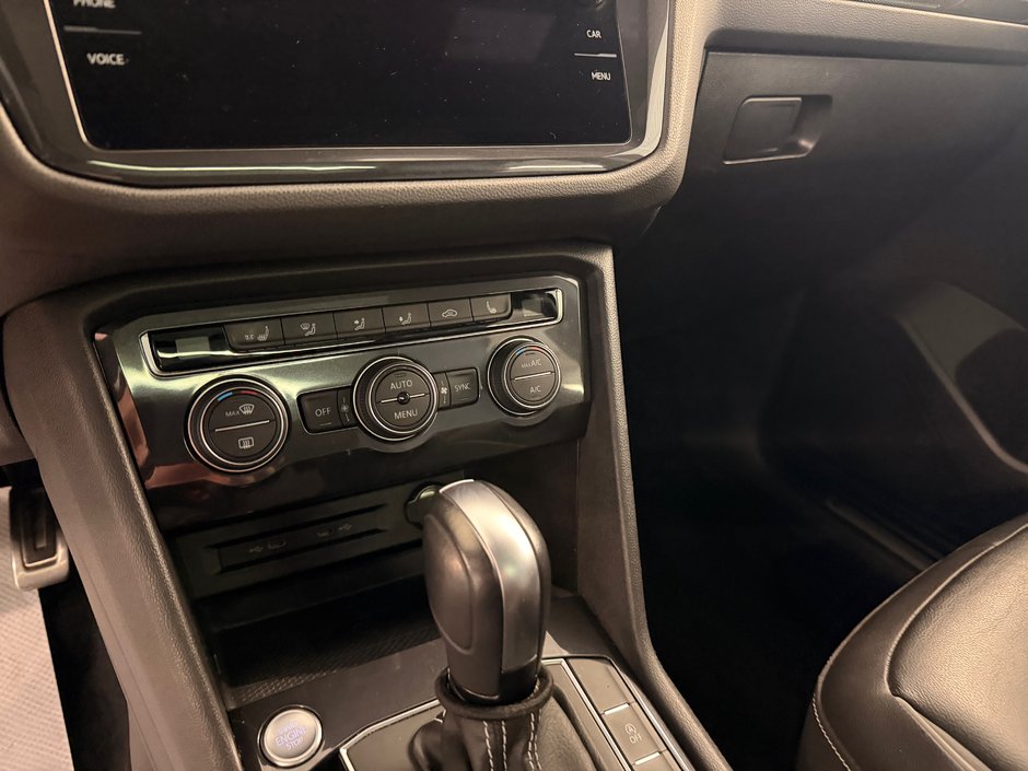 2021 Volkswagen Tiguan Highline R-line-18