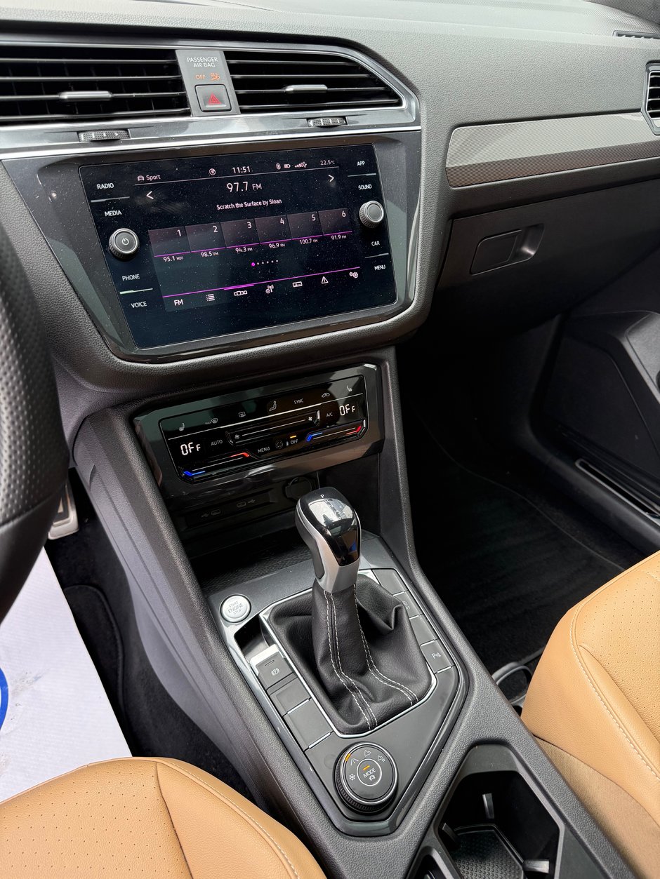 Volkswagen Tiguan Comfortline R-Line Black Edition 2022-12