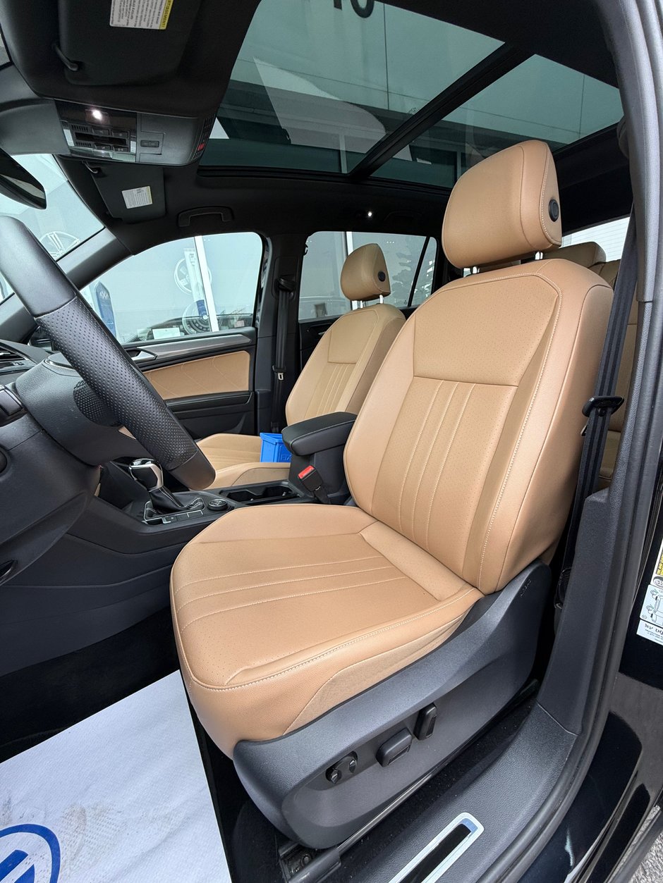 Volkswagen Tiguan Comfortline R-Line Black Edition 2022-6