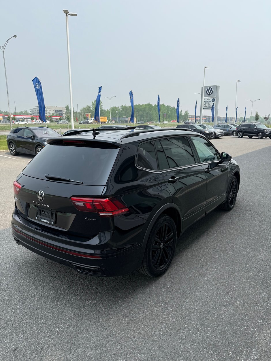 Volkswagen Tiguan Comfortline R-Line Black Edition 2022-2