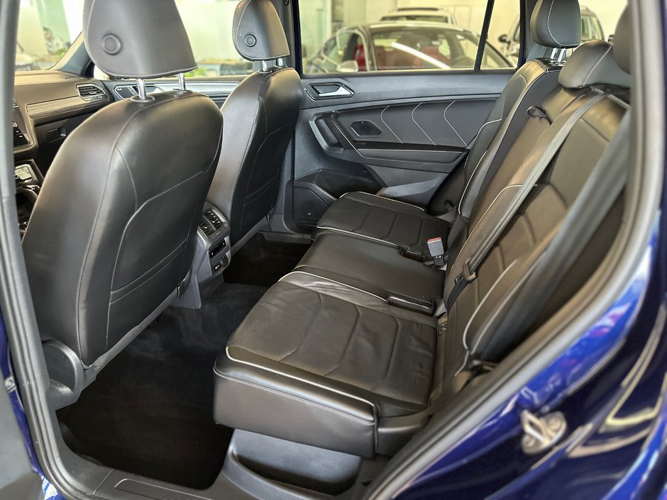 2022 Volkswagen Tiguan Highline R-Line-12