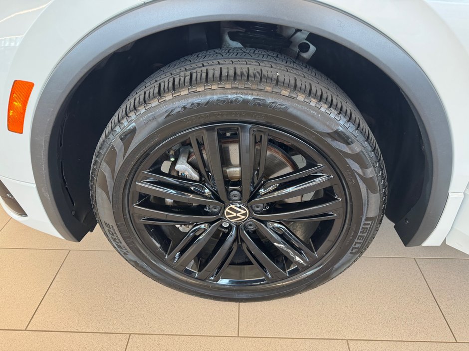 2022 Volkswagen Tiguan Comfortline R-Line Black Edition-20