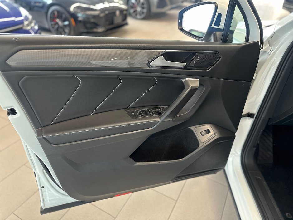 2022 Volkswagen Tiguan Comfortline-12