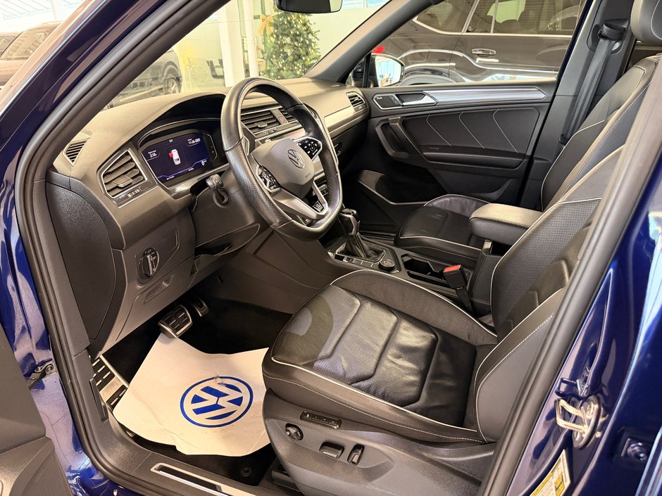 2022 Volkswagen Tiguan Highline R-Line-12