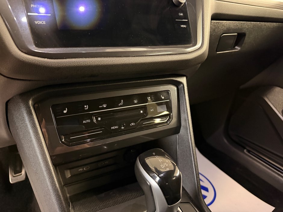 2022 Volkswagen Tiguan Highline R-Line-21