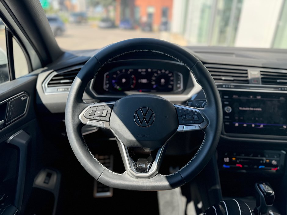 Volkswagen Tiguan Highline R-Line 2023-7