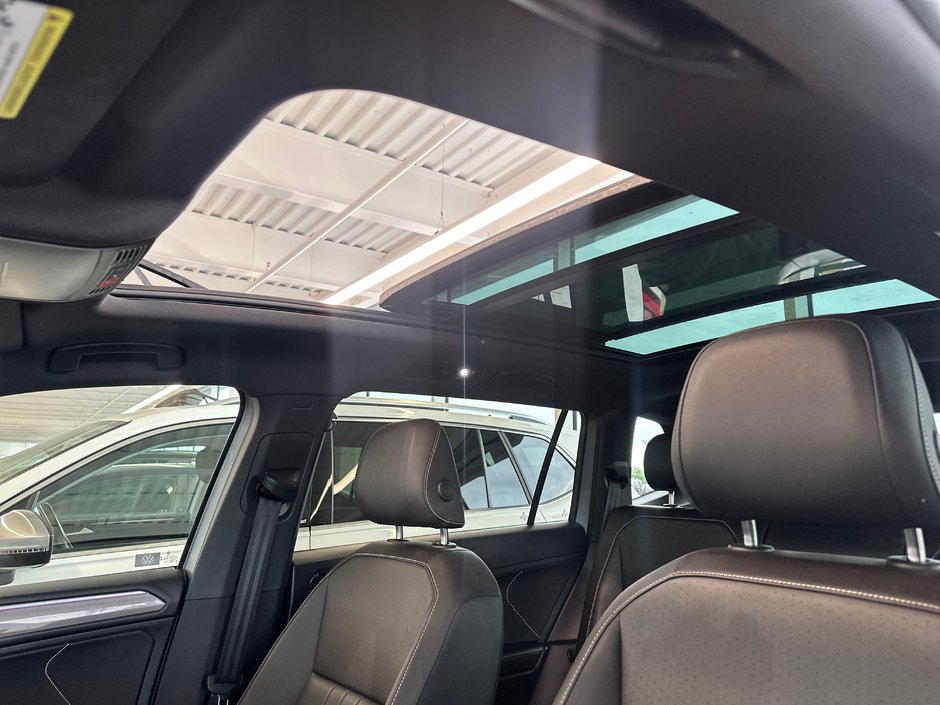 2023 Volkswagen Tiguan Comfortline R-Line Black Edition-22