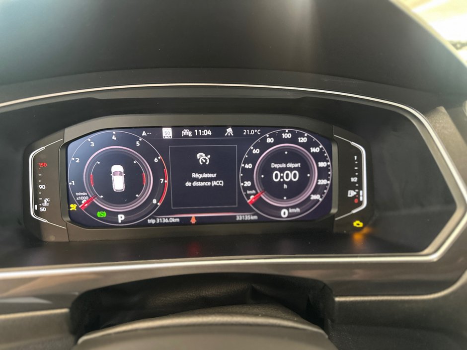 2023 Volkswagen Tiguan Highline R-Line-15