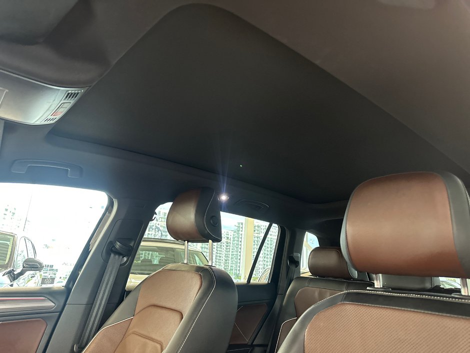 2023 Volkswagen Tiguan Highline R-Line-14