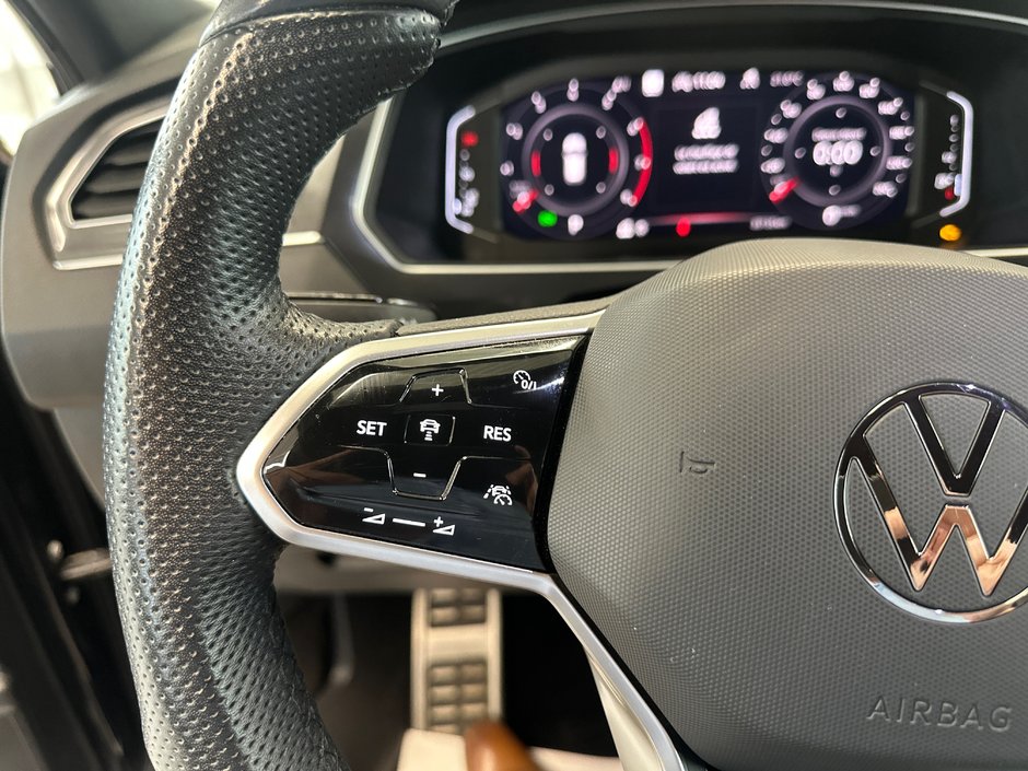 2023 Volkswagen Tiguan Highline R-Line-20