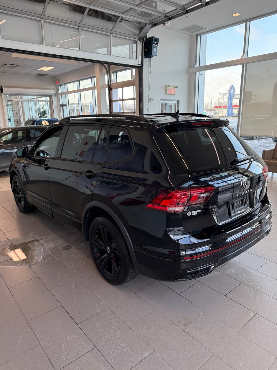 2023 Volkswagen Tiguan Comfortline R-Line Black Edition-3