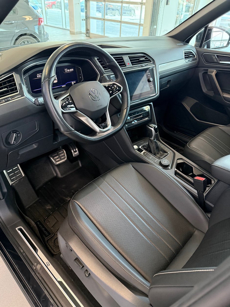 2023 Volkswagen Tiguan Comfortline R-Line Black Edition-7