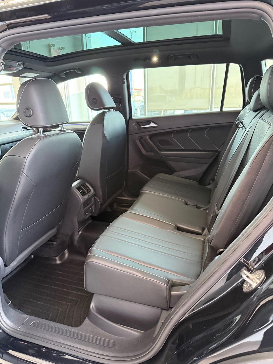 2023 Volkswagen Tiguan Comfortline R-Line Black Edition-6