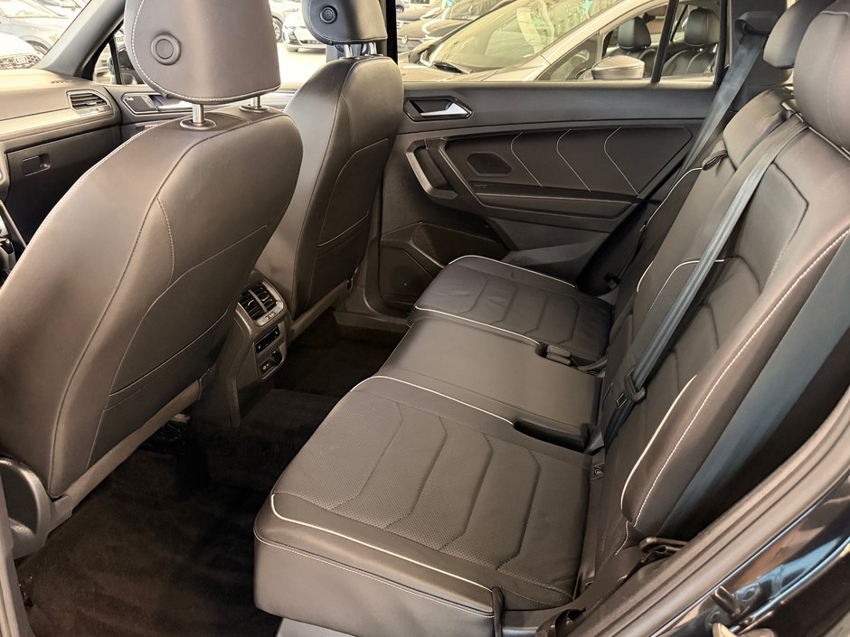 2023 Volkswagen Tiguan Highline R-Line-10