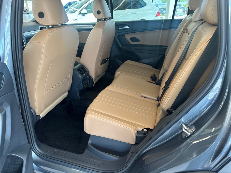 2024 Volkswagen Tiguan Comfortline R-Line Black Edition-8