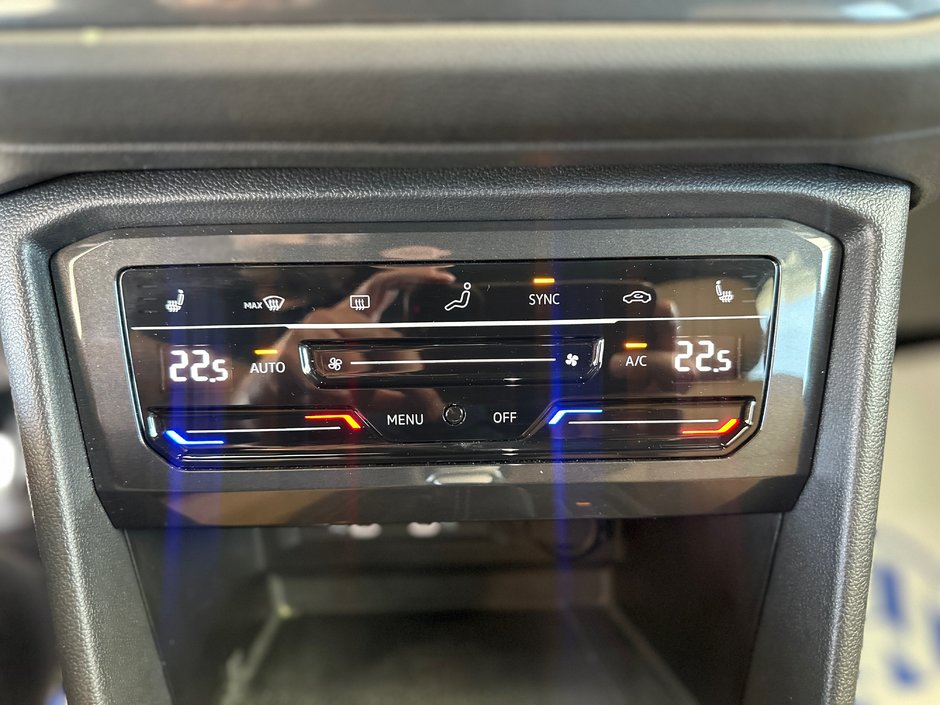 2024 Volkswagen Tiguan Comfortline R-Line Black Edition-16