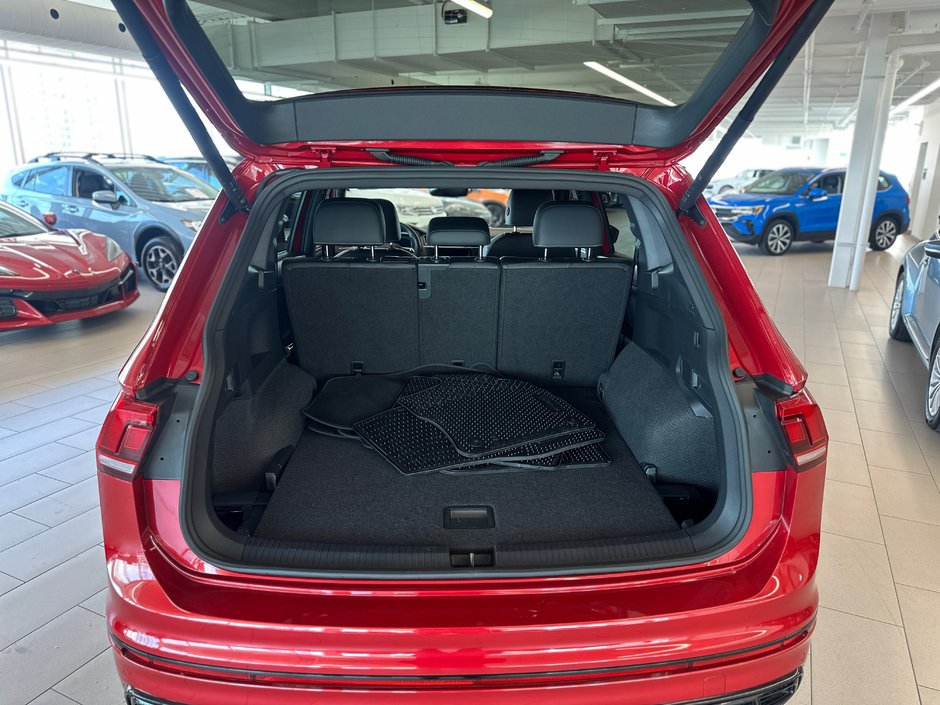 Volkswagen Tiguan Comfortline R-Line Black Edition 2024-8