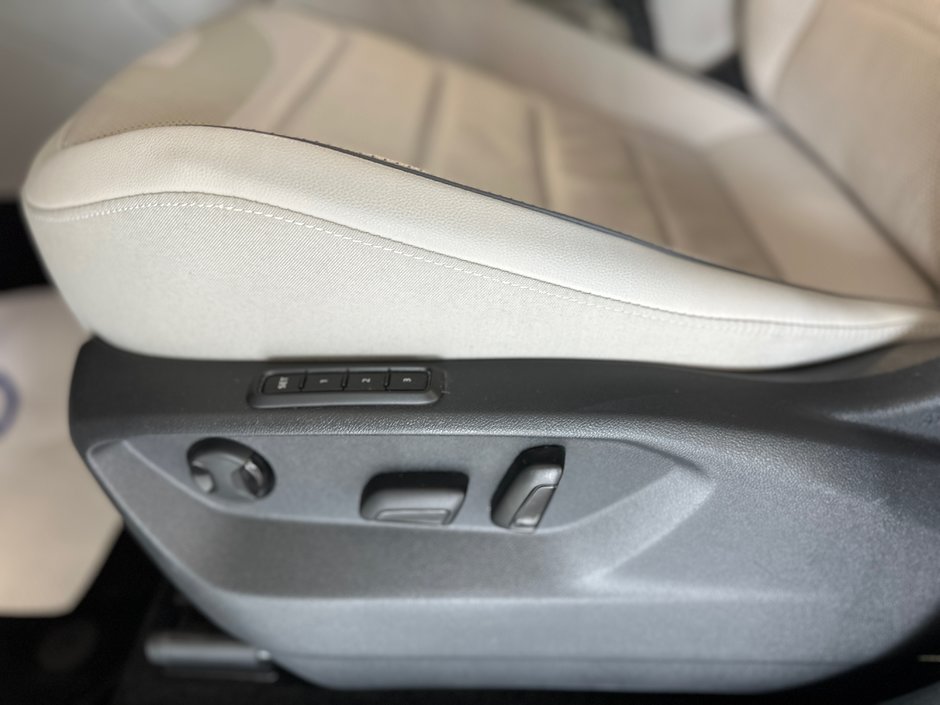 Volkswagen Tiguan Highline R-Line 2024-16