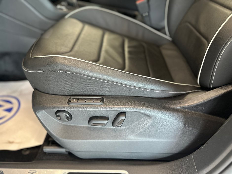 2024 Volkswagen Tiguan Highline R-Line-18