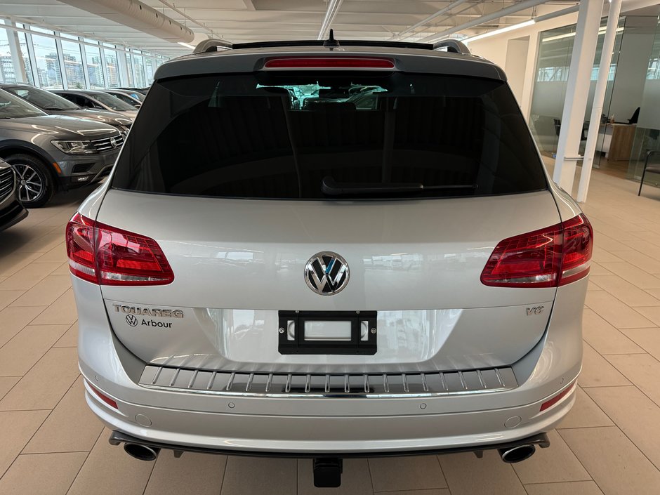 Volkswagen Touareg Execline 2014-5