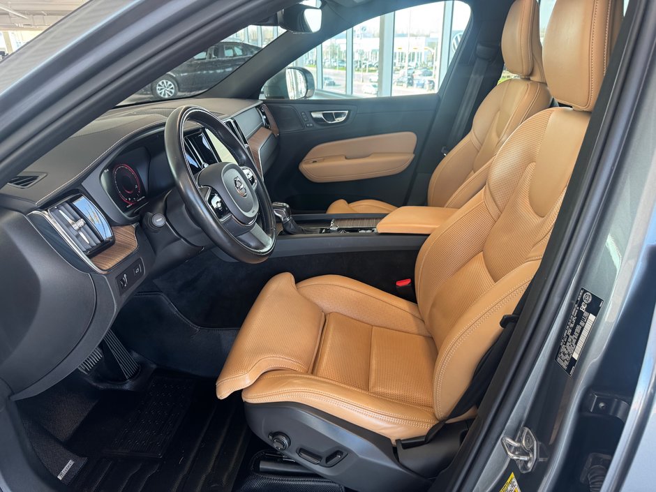 Volvo XC60 Inscription 2021-21