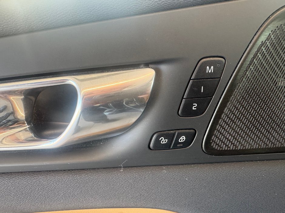 Volvo XC60 Inscription 2021-11