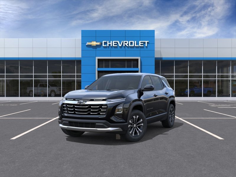 2027 Chevrolet Equinox in Baie-Comeau, Quebec - w940px