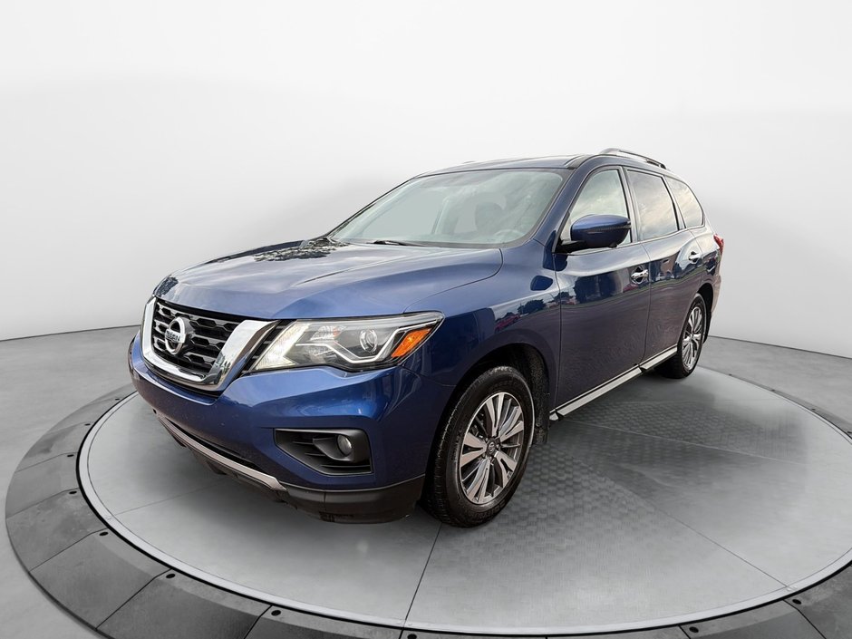 2020 Nissan Pathfinder in Baie-Comeau, Quebec - w940px