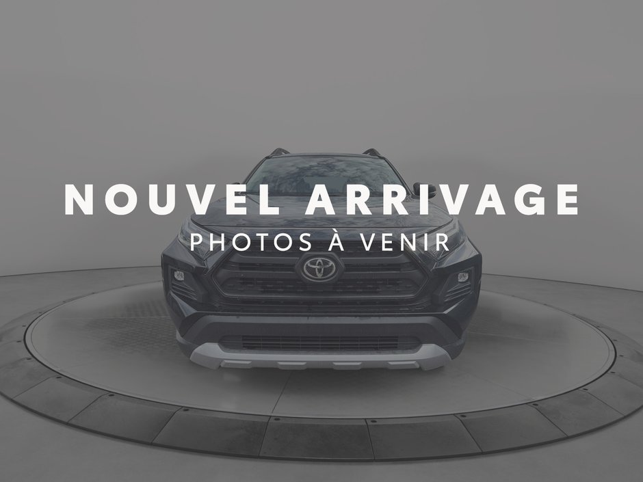 Toyota RAV4  2024 à Jonquière, Québec - w940px