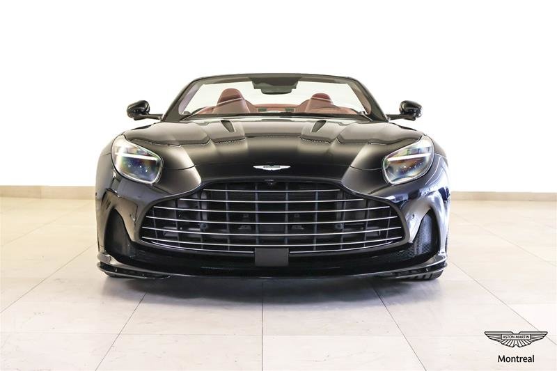 Aston Martin DB12 V8 Volante 2025-1