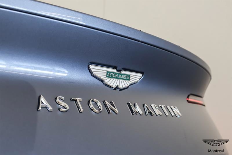 2025 Aston Martin DB12 V8 Volante-22
