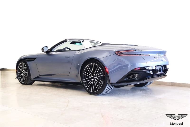 2025 Aston Martin DB12 V8 Volante-25