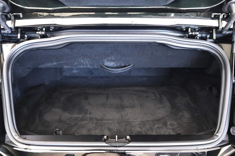 Aston Martin DB12 V8 Volante 2025-22