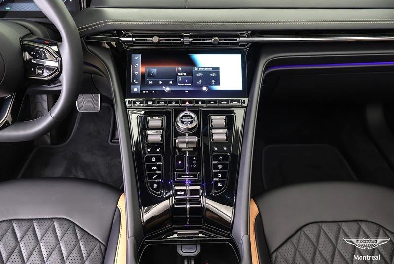 2025 Aston Martin DB12 V8 Volante-20