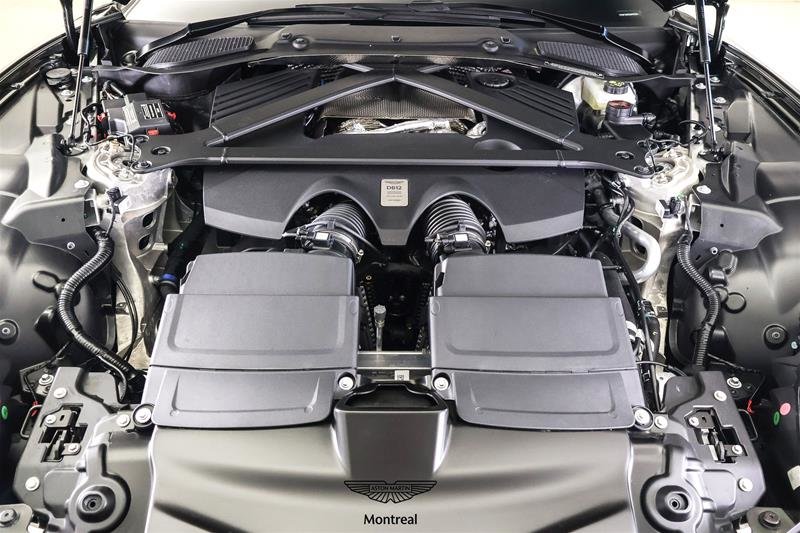 2025 Aston Martin DB12 V8 Volante-5
